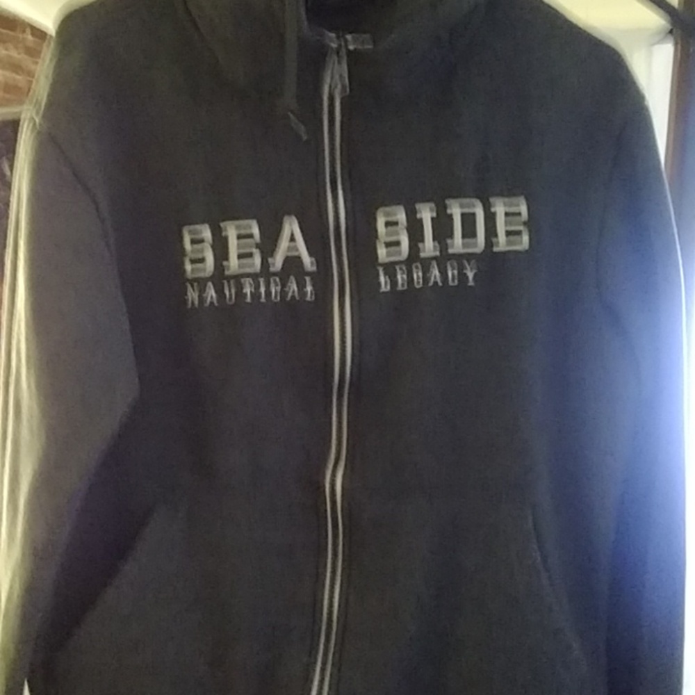 Sweat shirt